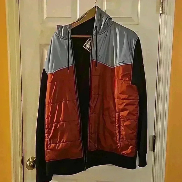 Volcom Jacket - Picture 2 of 7